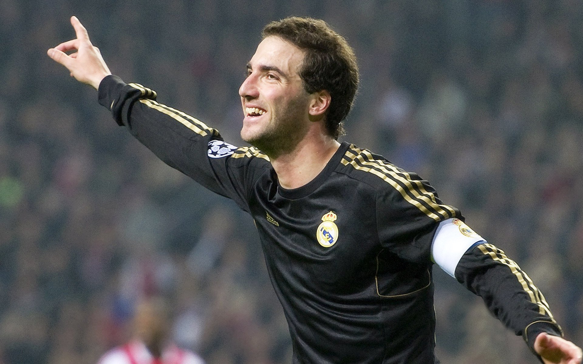 英超焦点战:超级替补的奇迹表现震撼全场,英超精彩